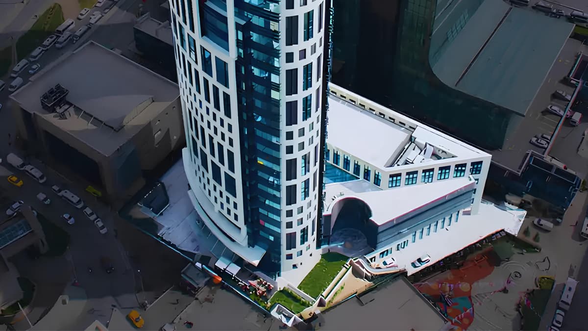 Эталон современной жизни в Левенте